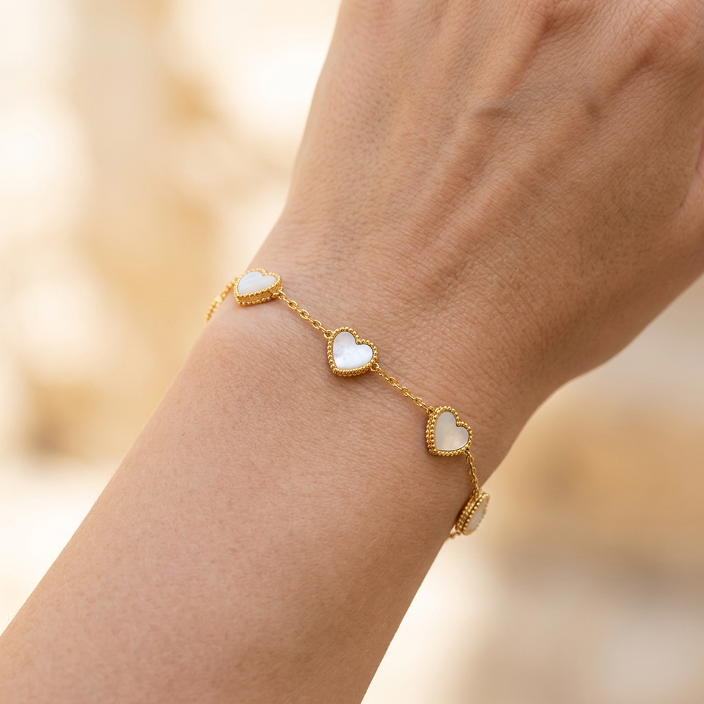 Love Motif Bracelet in White Pearl