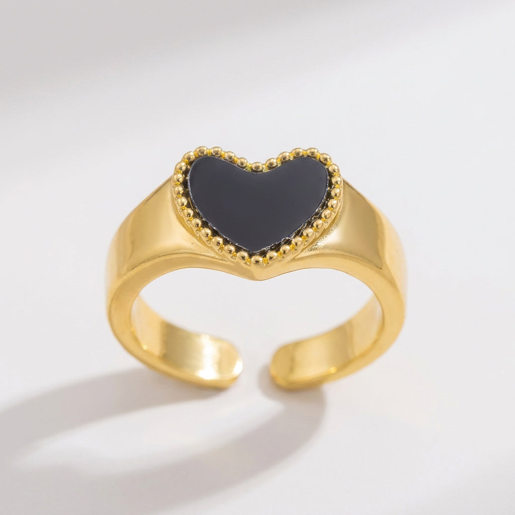 Black Heart Stone Gold Ring