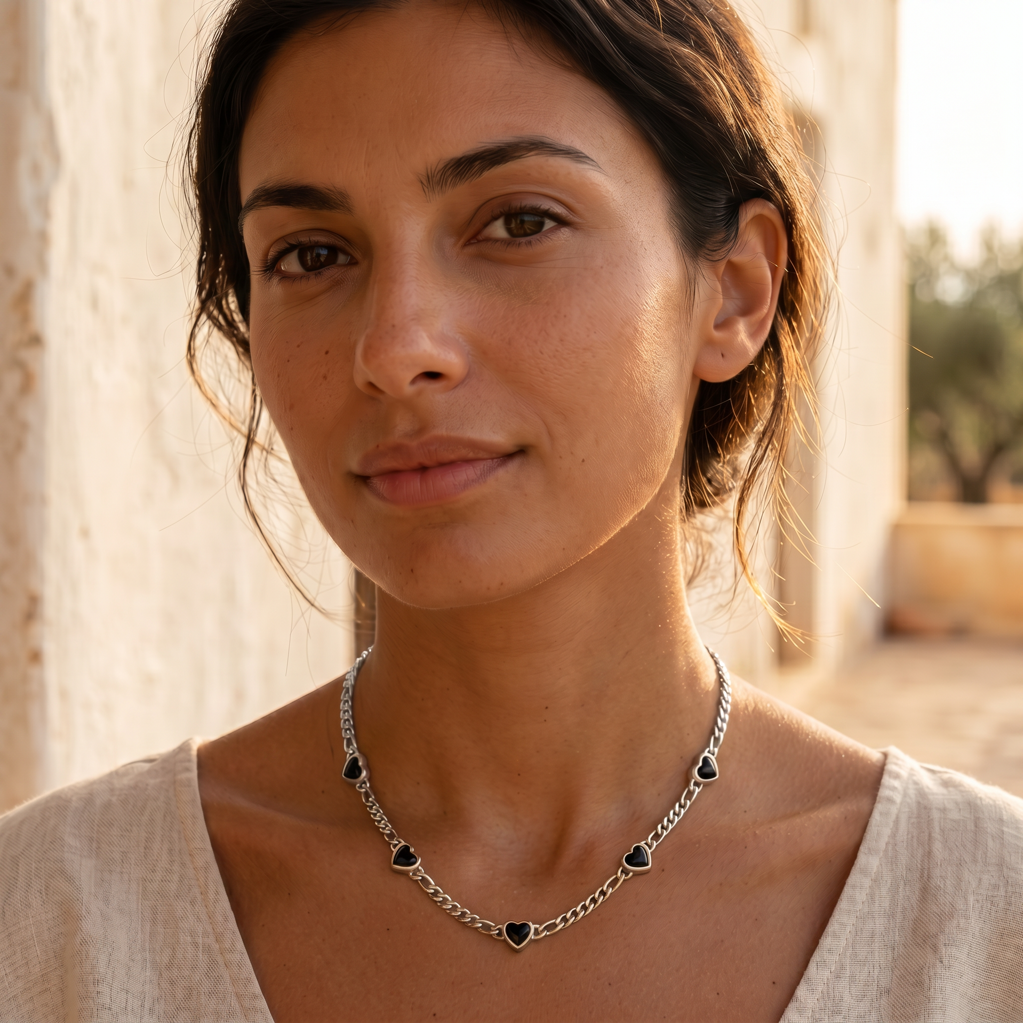 The Elorie 5 Heart Motif Necklace in Gold