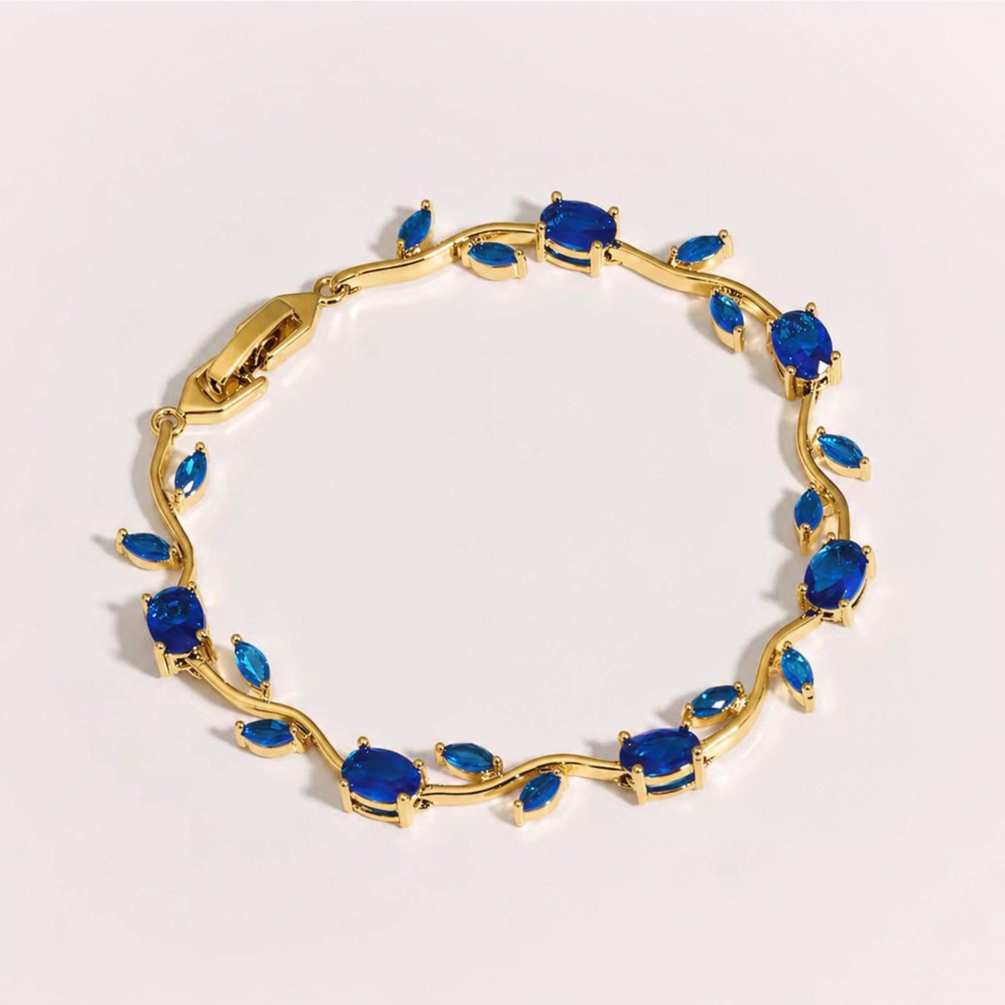 Tulip Harmony Charm Bracelet Crystal 18k Gold-Plated - Ellavore