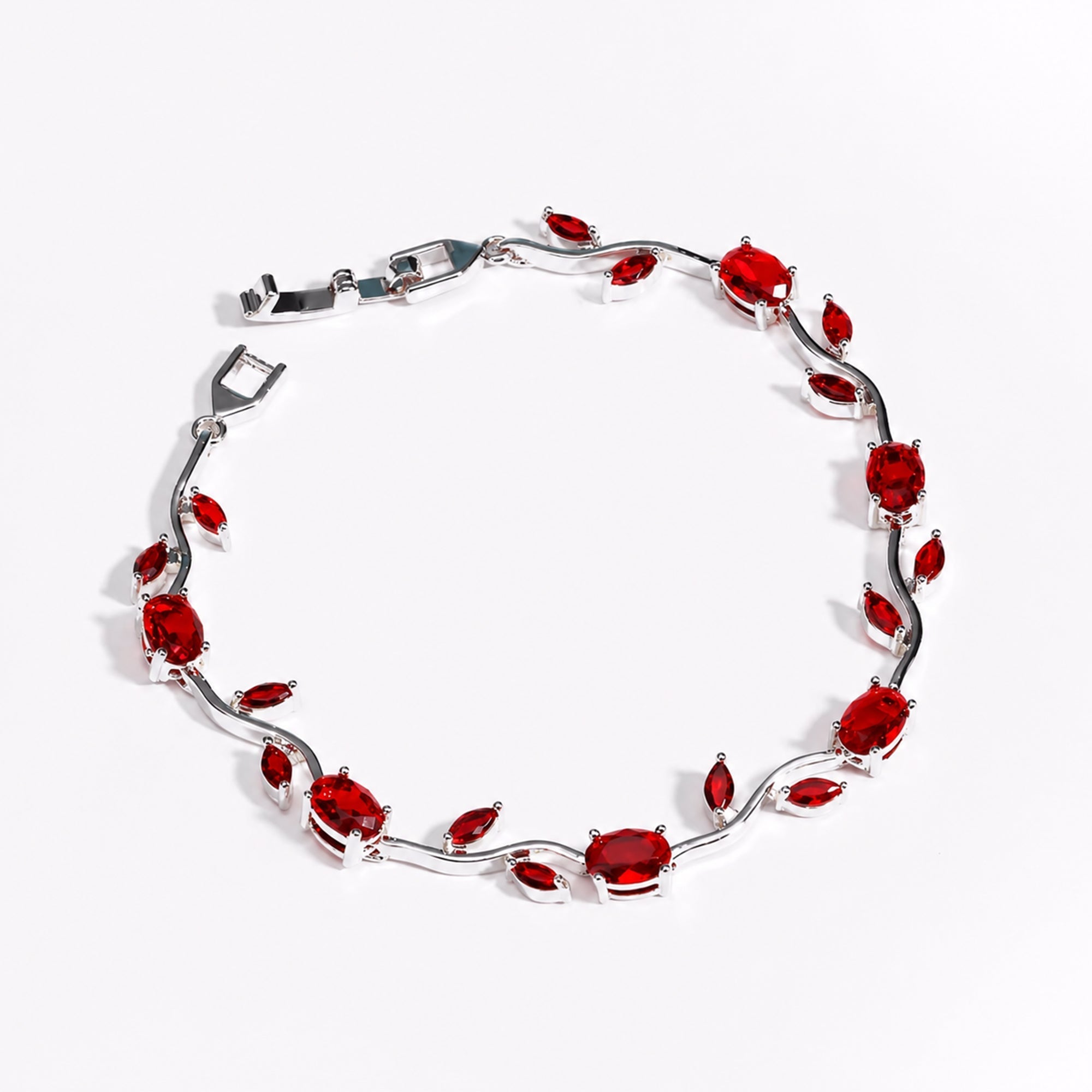 Tulip Harmony Charm Bracelet Crystal 18k Gold-Plated - Ellavore