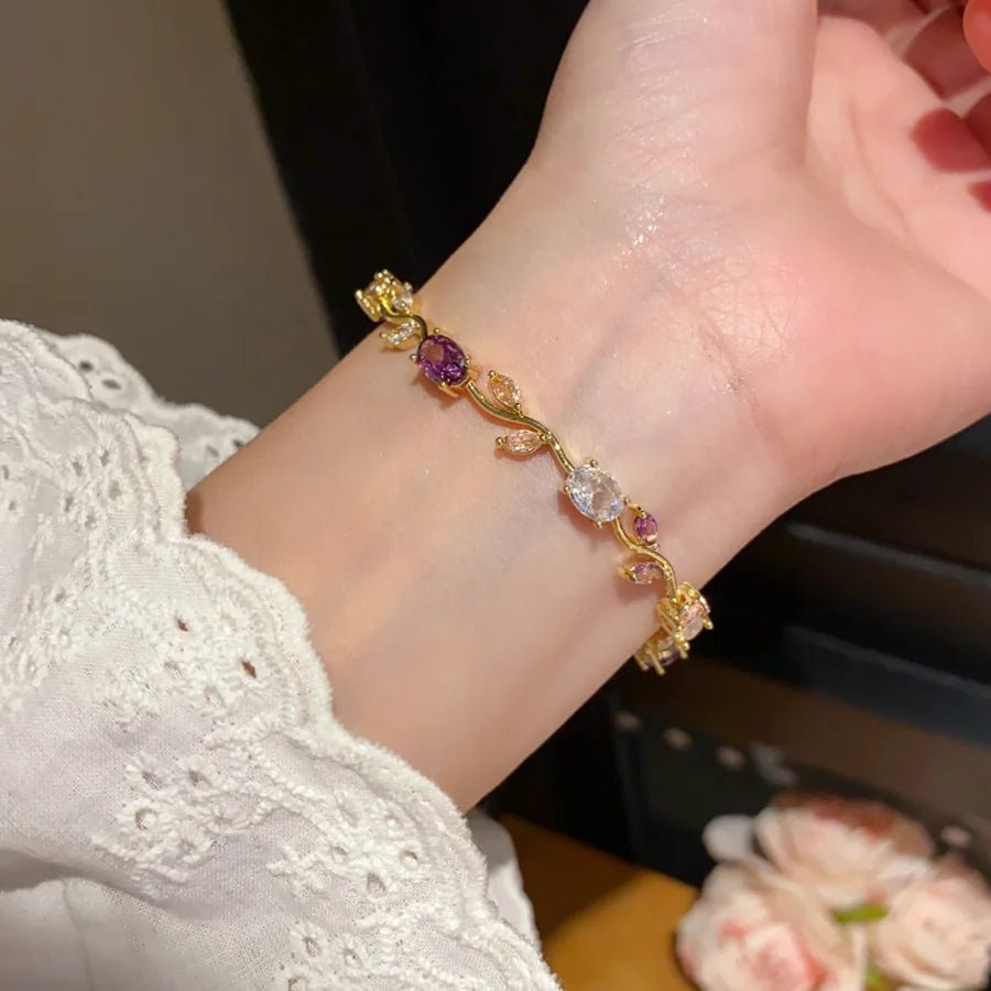 Tulip Harmony Charm Bracelet Crystal 18k Gold-Plated - Ellavore