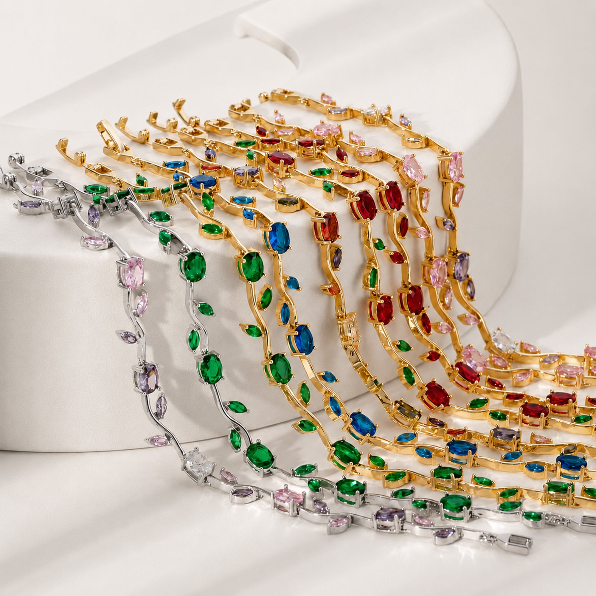 Misty and Molly Tulip Harmony Charm Bracelet Crystal 18k Gold-Plated