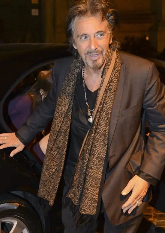 Al-Pacino arrival in Rome with brown scarf