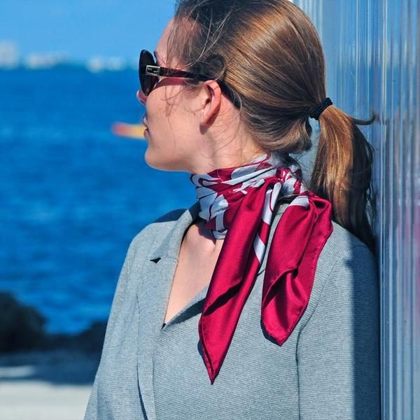 french-knot-Parisian-Style-Knot